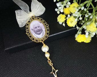 GOLD Bridal Bouquet Photo Charm personalised with your own photo, Memorial Charm for the bride, Bridal Charm