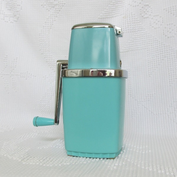 Midcentury Maid of Honor/Sears Aqua Manual Ice Crusher retro turquoise vintage kitsch kitchen barware