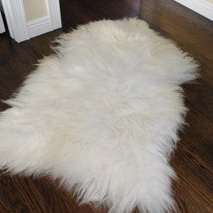 Genuine Icelandic Sheepskin Rug Throw shade of white image 7