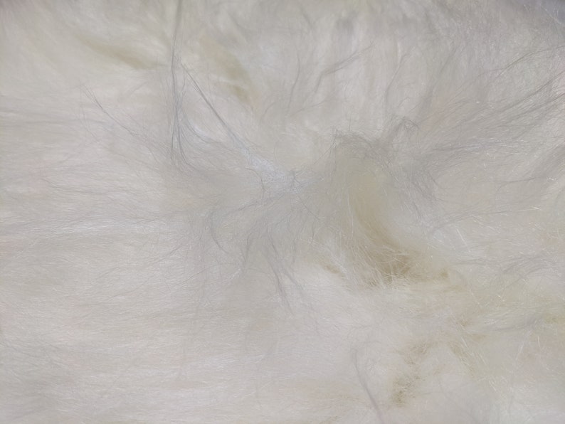 Genuine Icelandic Sheepskin Rug Throw shade of white image 4