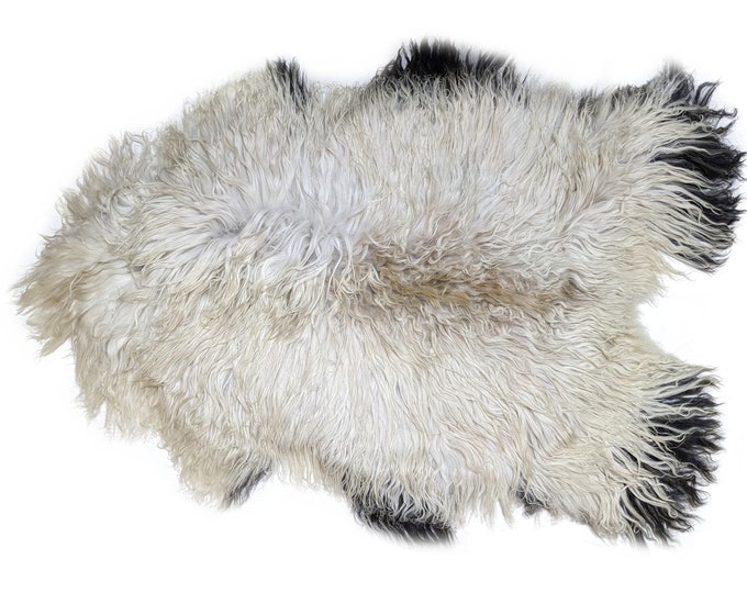 SAL 2369 - Genuine Icelandic Sheepskin Rug Throw