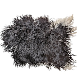 SAL 2426 - Genuine Icelandic Sheepskin Rug Throw
