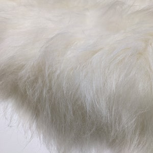 Genuine Icelandic Sheepskin Rug Throw shade of white image 5