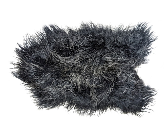 Genuine Icelandic Sheepskin - Frosted Graphite Curly
