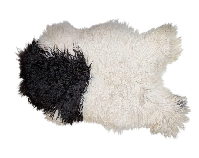 SAL 26-079 - XL Genuine Curly Icelandic Sheepskin Rug Throw