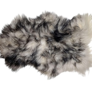 Genuine Icelandic Sheepskin Rug Throw – shade of black