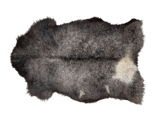 SAL 26-022 - XL Genuine Curly Classic Sheepskin Rug Throw