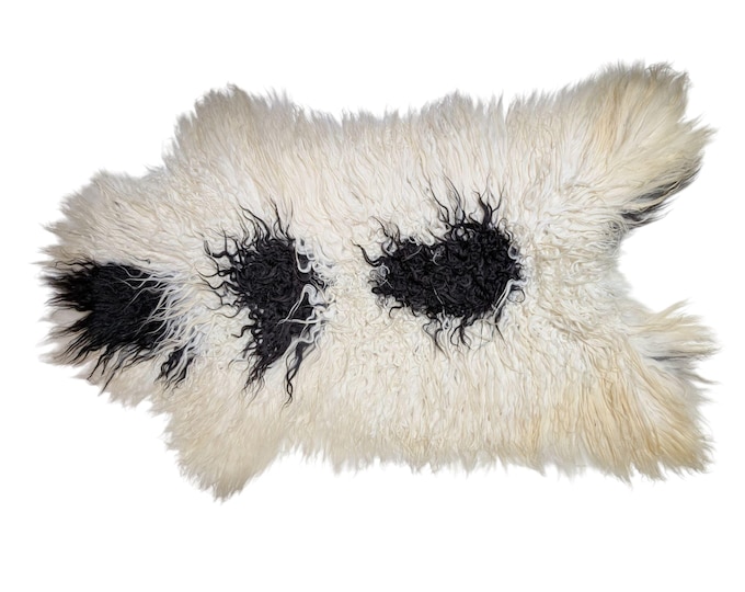 SAL 26-063 - XL Genuine Curly Icelandic Sheepskin Rug Throw