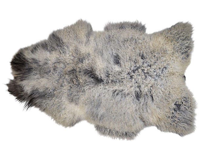 SAL 26-054 - XL Genuine Curly Classic Sheepskin Rug Throw