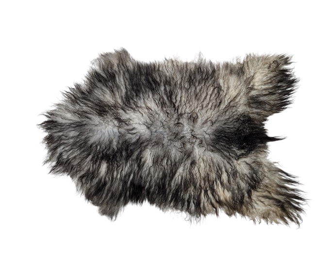 SAL 2421 - Genuine Icelandic Sheepskin Rug Throw