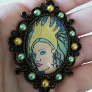 Woman in Gold Crown Art Cameo Necklace Original Art Jewelry Cameo Pendant Necklace image 3