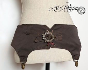 My Oppa buckle Steampunk belt with pockets (to go up skirts), pirate accessory, burlesque
