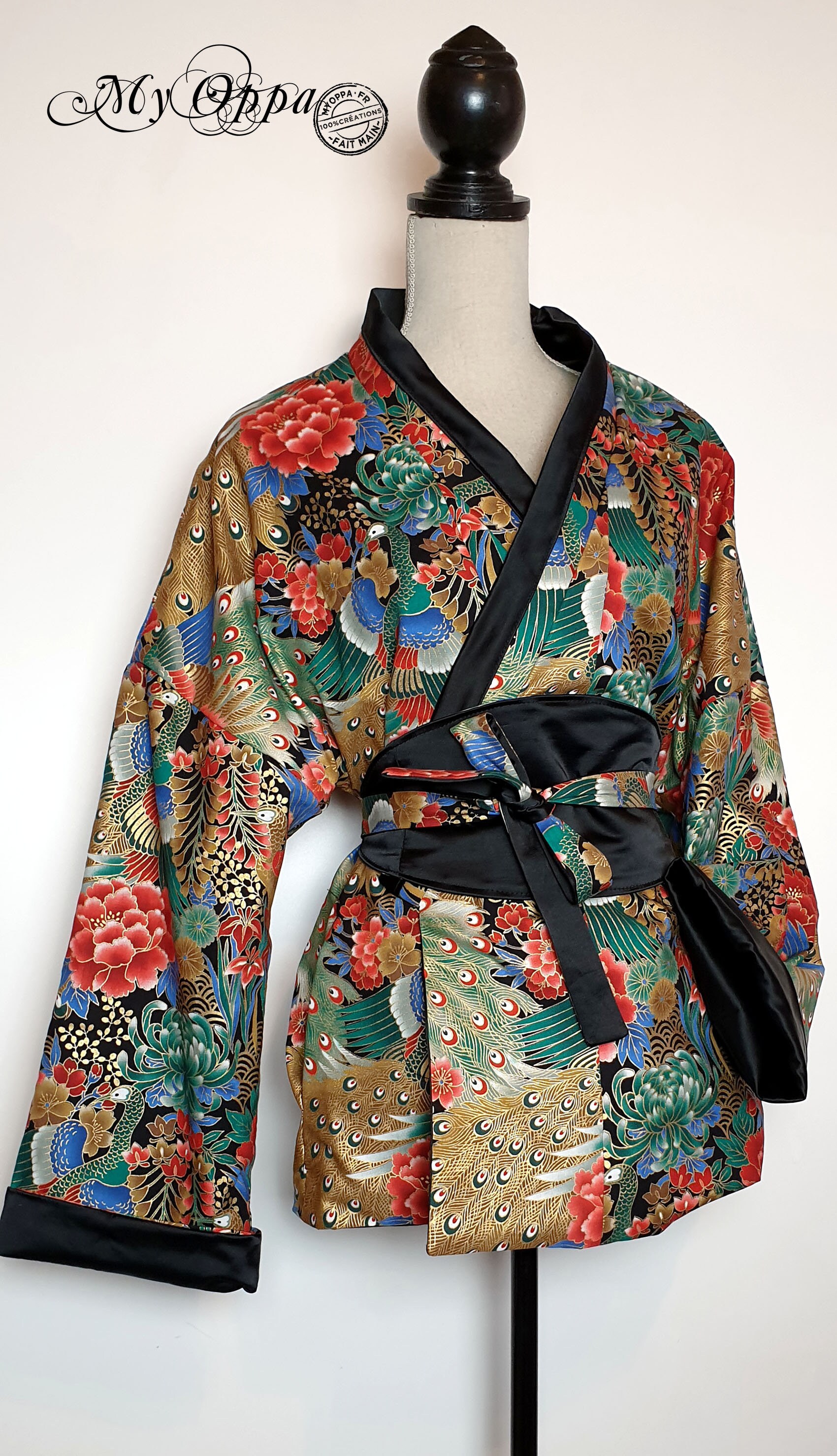  Kimono tradicional japonés para mujer, vestido de fiesta de  Halloween, cosplay, Geisha, Kioto, Yukata, Sakura, bata larga, Rojo - :  Ropa, Zapatos y Joyería