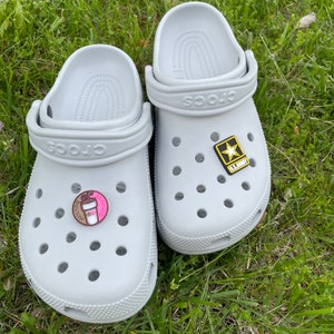 Dunkin Donuts Shoe Charm: Flexible Plastic Croc Charm