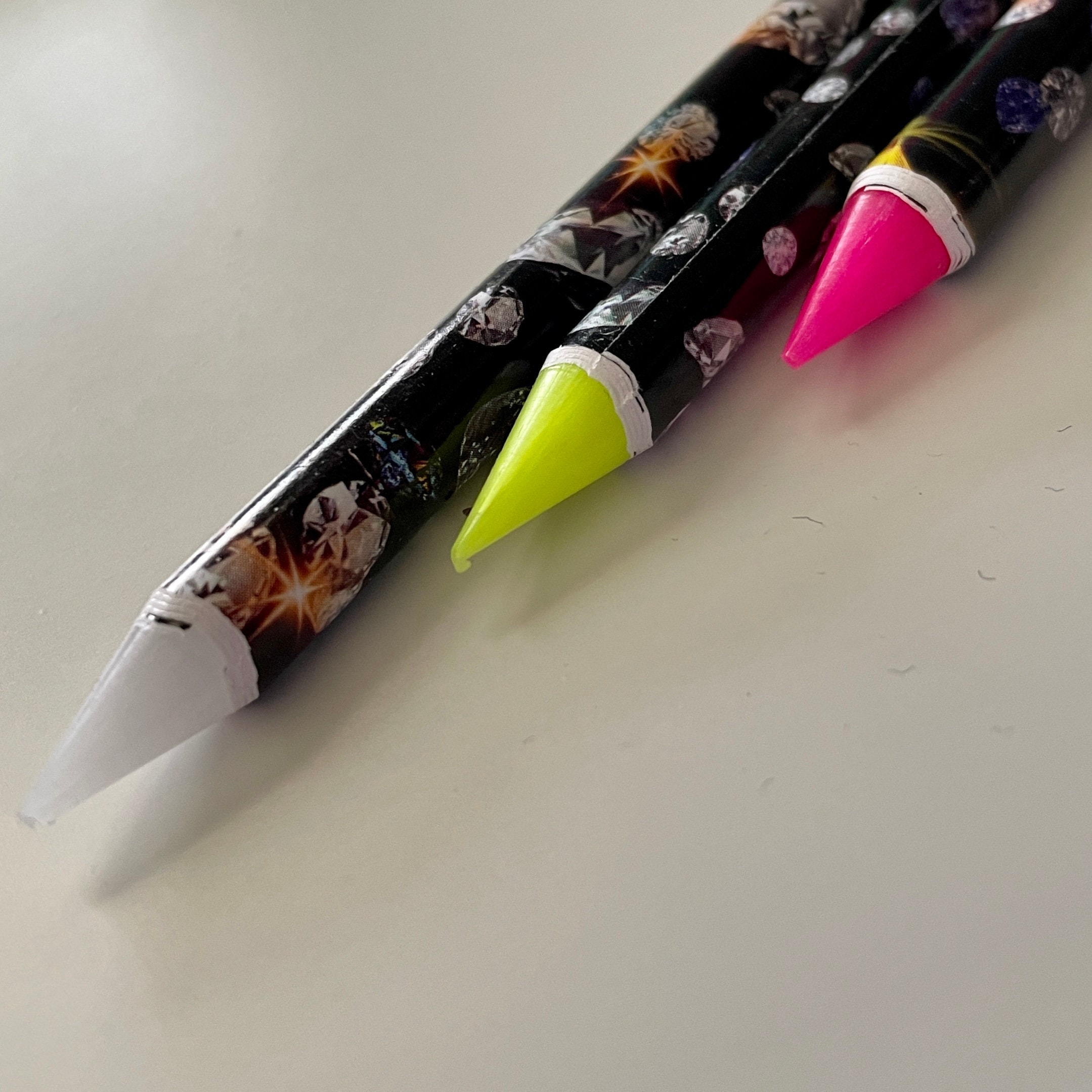 Crystal Pick up Tool Rhinestones Picker Pencil Nail Art Gem Wax Pen Yellow  2pcs + 3 Triangular plates