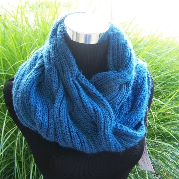 Handknit Cabled Reversible Mobius Cowl - Exotic yarn Scarf