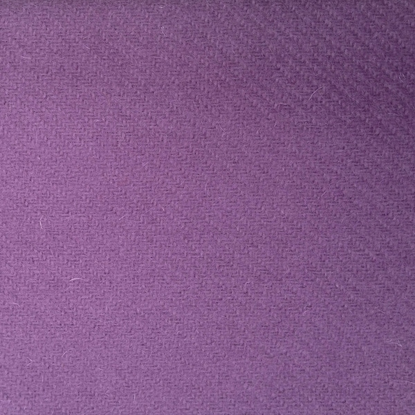 Tissu sergé 2/2 en laine style Tudor violet - tissu vendu par demi-mètre