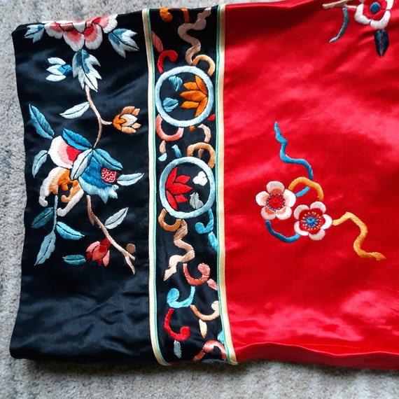 Silk Embroidered Satin Robe, Vintage Kimono Style… - image 10