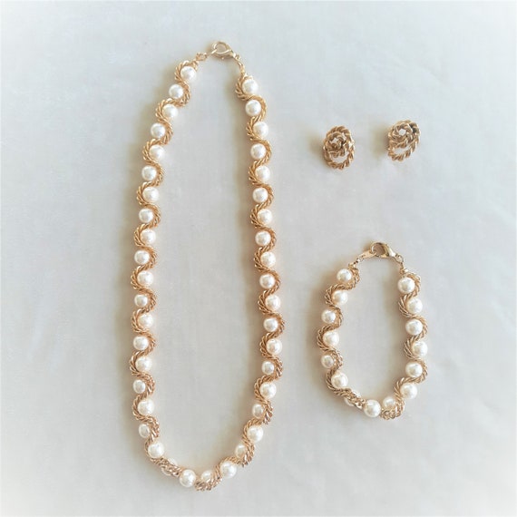 Gold Tone and Faux Pearl Necklace, Bracelet and E… - image 1