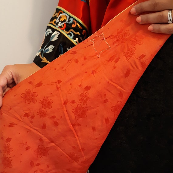 Silk Embroidered Satin Robe, Vintage Kimono Style… - image 5