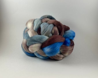 Miracle Max plying pair-4 oz Hand Dyed Merino Roving