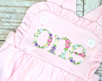 Embroidered baby girl pink cake smash outfit with floral ONE design, girls birthday outfit, cake smash outfit, Flower birthday outfit