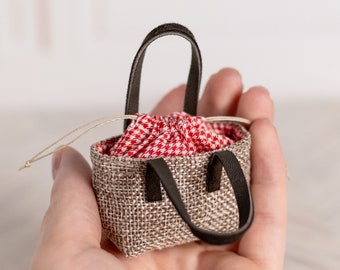 Straw bag bag for 1/6 scale dolls: Poppy Parker, Fashion Royalty, Pullip, Blythe, Licca, Momoko - Linen bag