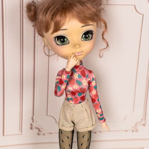 Short beige et lin pour Pullip, Blythe, Poppy Parker, Obitsu Pantalon taille haute camel pour poupée image 3