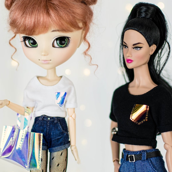 Crop top T-shirt with holo pocket for Pullip, Blythe, Poppy Parker, Obitsu, Pure Neemo, Momoko, 1/6 dolls
