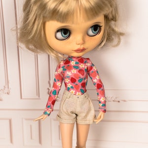 Short beige et lin pour Pullip, Blythe, Poppy Parker, Obitsu Pantalon taille haute camel pour poupée image 5