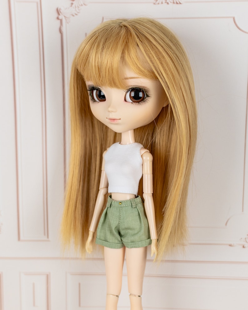 Short vert pistache pour Pullip, Blythe, Poppy Parker, Obitsu Pantalon pour poupées mannequins image 4