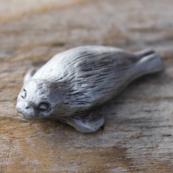 Lead Free Pewter Seal Figurine Small Seal Pup Miniature Decoration Mini Pocket Charm Gift Metal Baby Seal Board Game Piece Gift For Teen