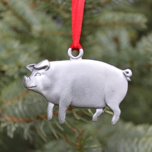Lead Free Pewter Pig Ornament Pig Decoration Pig Gift For Farmer Car Charm Rear View Mirror Farm Window Suncatcher Piglet Stocking Stuffer
