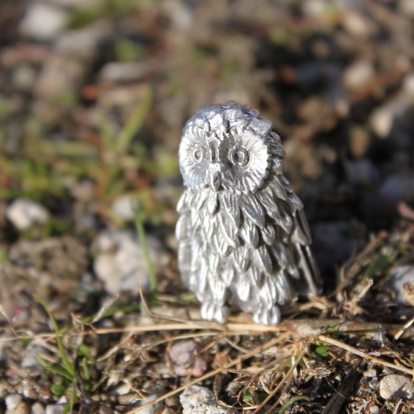 Lead Free Pewter Hoot Owl Figurine knick nack gift game piece statue owl decoration Hastings Pewter Company Made in Michigan made in MI made