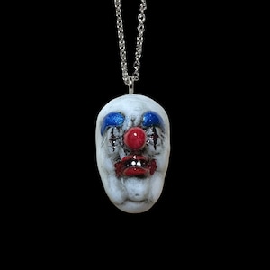 Colgante de collar de payaso espeluznante