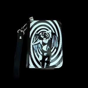 Cartera pequeña de mujer murciélago