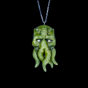 Large Resin Cthulhu Creature Necklace Pendant Lovecraft Cryptid Gift