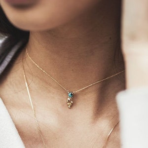 Minimal Gold and Turquoise Necklace / Dainty Kingman turquoise Necklace / Anniversary gift / Turquoise gold jewelry / Simple Necklace Women