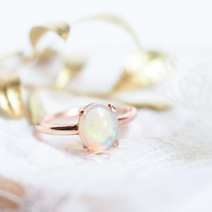 Classic Ethiopian Opal solid Rose Gold Oval Cut Engagement Ring, Boho Minimal rose gold rainbow opal ring, Natural Fire Opal Ring Rose gold