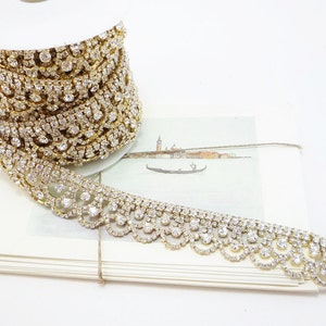 Gold Rhinestone Scallop Trim, Clear Crystal Trim, Wedding Rhinestone Trim, Rhinestone Chain, Rhinestone Applique, 25mm ( 1 Yard Qty)
