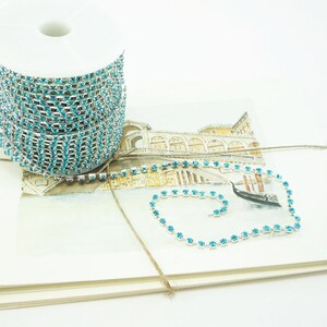 Silver Rhinestone Chain, Aquamarine Crystal, (3mm / 1 Yard Qty)