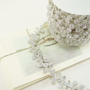 Silver Rhinestone Floral Leaf Trim, Rhinestone Trim, Rhinestone Applique, Wedding Trim, Clear Crystal Trim Applique, 25mm ( 1 Feet Qty)