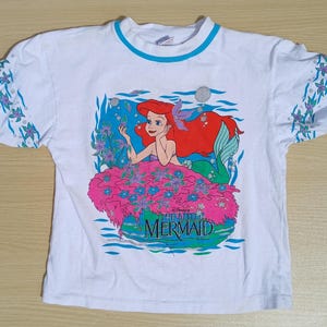 90s Disney&#39; The Little Mermaid Girls Size 12 Adult Size Small Tshirt