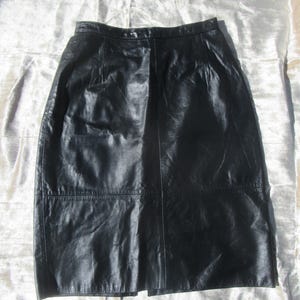 80s High Waisted Black Leather Pencil Skirt size 9 Argentina