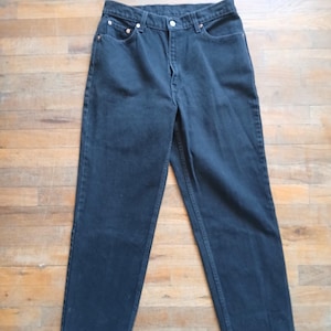 90s Levi&#39;s 512 Slim Fit Straight Leg Size 14R