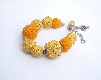 Yellow Beaded BRACELET Crochet Music Jewelry, Sunny Bracelet with Charm CLEF, Easter Trendy Contemporary Bracelet Cuff, Gift for MUSIC lover