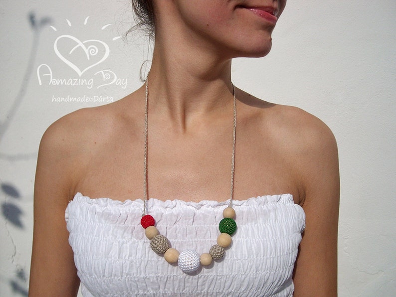 Green White Red Necklace, Crochet CHRISTMAS Necklace, ITALY color Necklace, Organic Eco friendly Gift for Modern Mom, Christmas gift for Her image 3