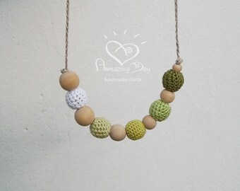 Natural Ombre Necklace, Gradient Olive Green White Crochet Necklace, Crocheted Organic Green Jewelry, Outdoor lover necklace, Gift for women
