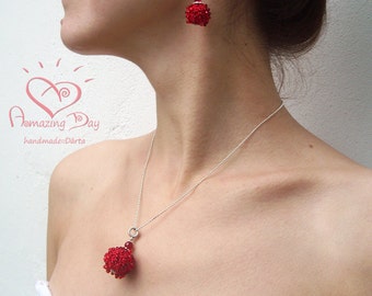 Red Crochet PENDANT Valentine's day Gift for Woman Seed Beaded Necklace Pendant. Red Minimalist Necklace Qualitative handmade Bright Jewelry