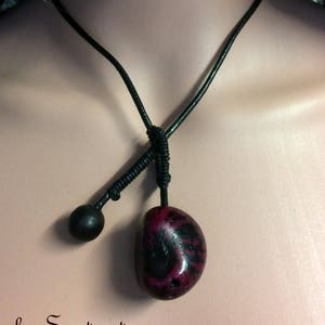 Tagua nut and choloke seed necklace earrings green forest hand made natural ecological jewellery wine purple black leather boho hippie bead